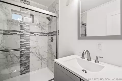 Bath - 2503 E 8th St, Tulsa, OK 74104 photo 1 of 2