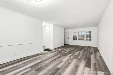 Living - 2503 E 8th St, Tulsa, OK 74104 photo 3 of 4