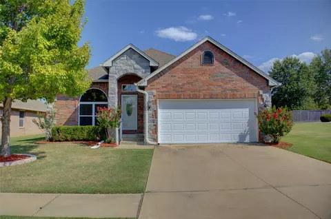 10715 Masters Cir, Jenks, OK 74037