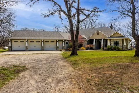 16755 S 4162 Rd, Claremore, OK 74017