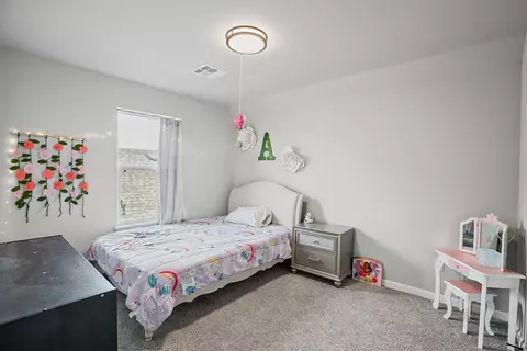 Bedroom - 7121 E Queens St, Broken Arrow, OK 74014 photo 7 of 7