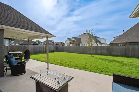 Exterior - 7121 E Queens St, Broken Arrow, OK 74014 photo 6 of 7