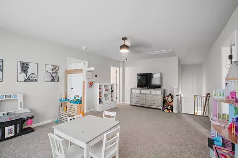 Entry Way - 7121 E Queens St, Broken Arrow, OK 74014 photo 8 of 9
