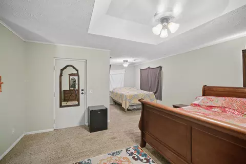 Bedroom - 1405 Willow Rd, Pryor, OK 74361 photo 5 of 5