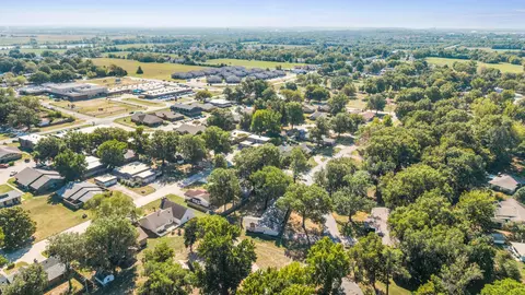 View/Area - 1405 Willow Rd, Pryor, OK 74361 photo 2 of 4