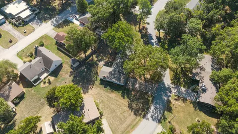 View/Area - 1405 Willow Rd, Pryor, OK 74361 photo 1 of 4
