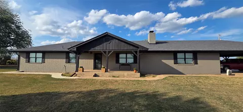 11300 County Road 1620, Fitzhugh, OK 74843