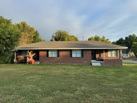 2743 E 3rd St, Tulsa, OK 74104