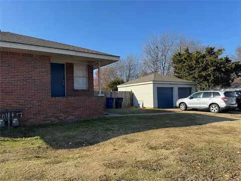 Exterior - 2743 E 3rd St, Tulsa, OK 74104 photo 7 of 7