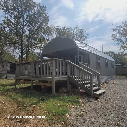 13 Locust St, Stigler, OK 74462