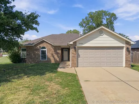 11924 N 107th East East Pl, Collinsville, OK 74021