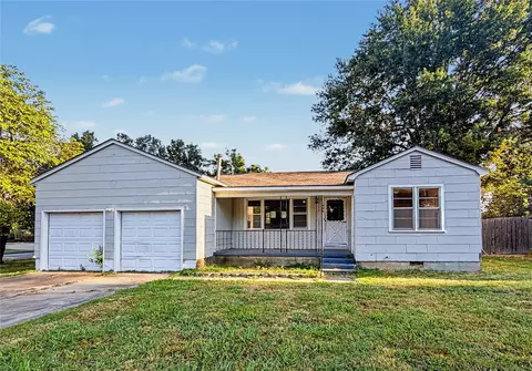 1900 Chandler Rd, Muskogee, OK 74403