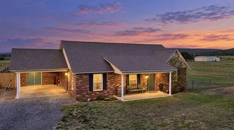 338 Russellville Rd, Quinton, OK 74561