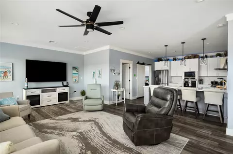 Living - 22062 Us Hwy 77, Thackerville, OK 73459 photo 4 of 5