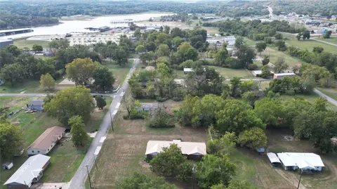 View/Area - 120 J C Watts, Eufaula, OK 74432 photo 2 of 5
