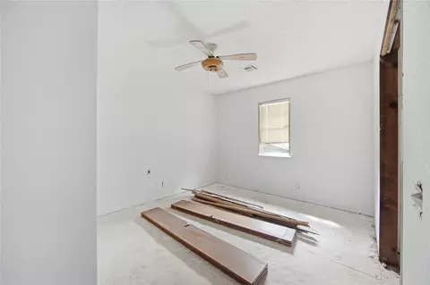 Bedroom - 120 J C Watts, Eufaula, OK 74432 photo 1 of 5