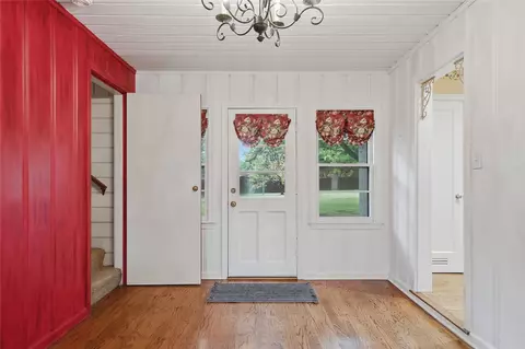 Entry Way - 2261 E 37th St, Tulsa, OK 74105 photo 2 of 3