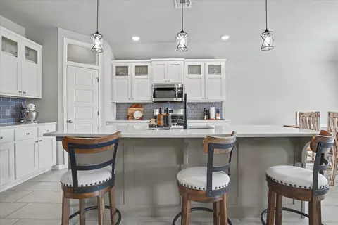 Kitchen - 750 E 139th Pl, Glenpool, OK 74033 photo 2 of 8