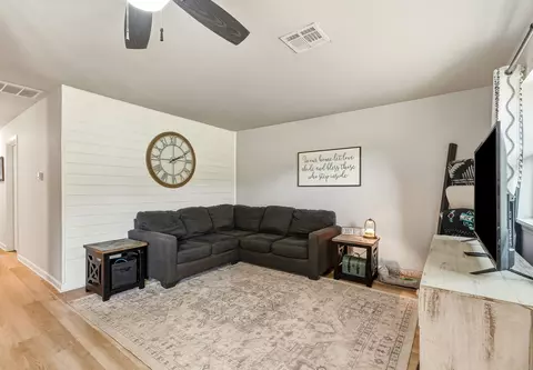 Living - 905 Charles Dr, Ada, OK 74820 photo 1 of 3