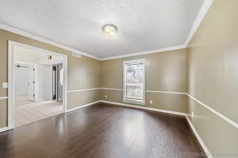 Living - 7316 E 85th St, Tulsa, OK 74133 photo 9 of 13