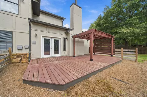 Exterior - 7316 E 85th St, Tulsa, OK 74133 photo 5 of 12