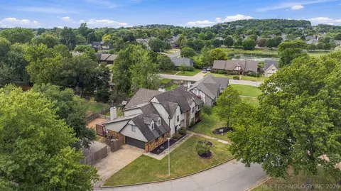 View/Area - 7316 E 85th St, Tulsa, OK 74133 photo 4 of 7