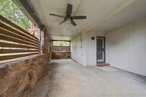 Exterior - 7316 E 85th St, Tulsa, OK 74133 photo 7 of 12