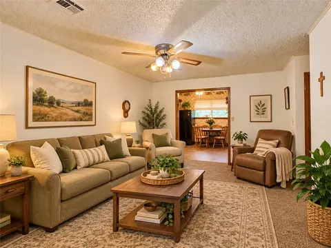 Living - 602 NW 4th St, Checotah, OK 74426 photo 1 of 1