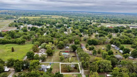 View/Area - 602 NW 4th St, Checotah, OK 74426 photo 2 of 5