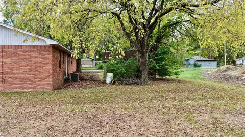Exterior - 602 NW 4th St, Checotah, OK 74426 photo 10 of 10