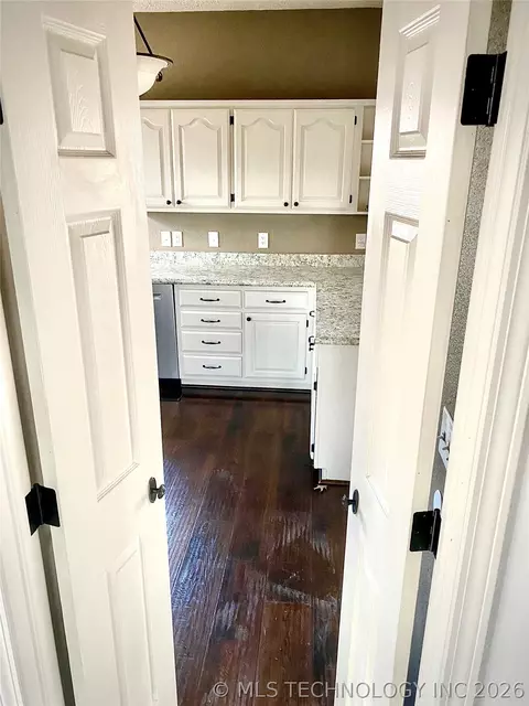 9515 E 99th Pl, Tulsa, OK 74133 photo 5