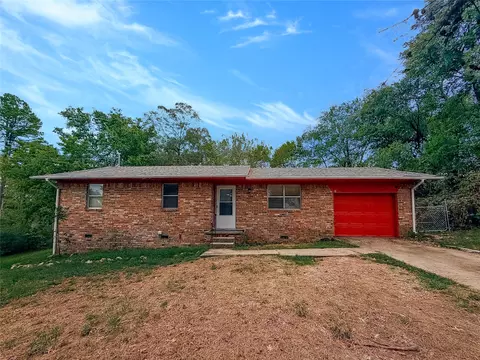 903 Sleepy St, Tahlequah, OK 74464