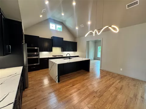 Kitchen - 6560 E 128th St S, Bixby, OK 74008 photo 2 of 3