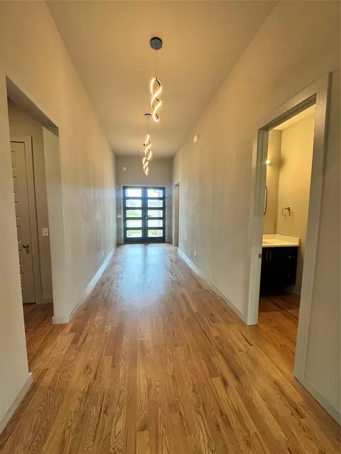 Entry Way - 6560 E 128th St S, Bixby, OK 74008 photo 2 of 4
