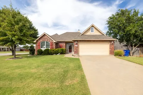 1614 W Austin Pl, Broken Arrow, OK 74011