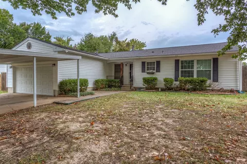 405 Parkview Dr, Bartlesville, OK 74003