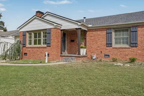 1821 Columbia Ave, Tulsa, OK 74114