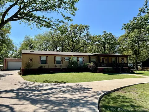 4369 Lookout Dr, Kingston, OK 73439