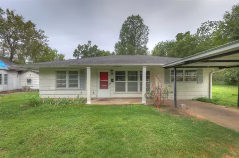 2017 Denver St, Muskogee, OK 74401