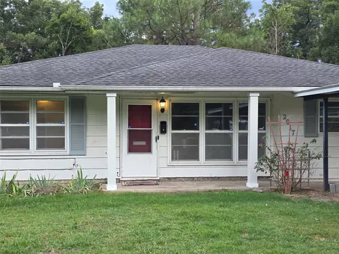 2017 Denver St, Muskogee, OK 74401