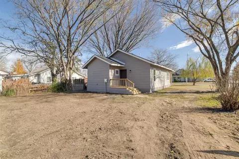 Other - 502 N Broadway St, Checotah, OK 74426 photo 2 of 8