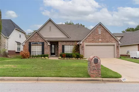 8523 E 82nd St, Tulsa, OK 74133