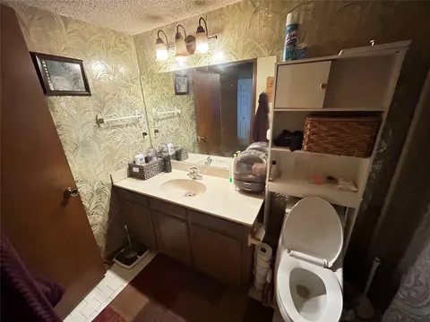 Bath - 8315 E 65th St, Tulsa, OK 74133 photo 4 of 6