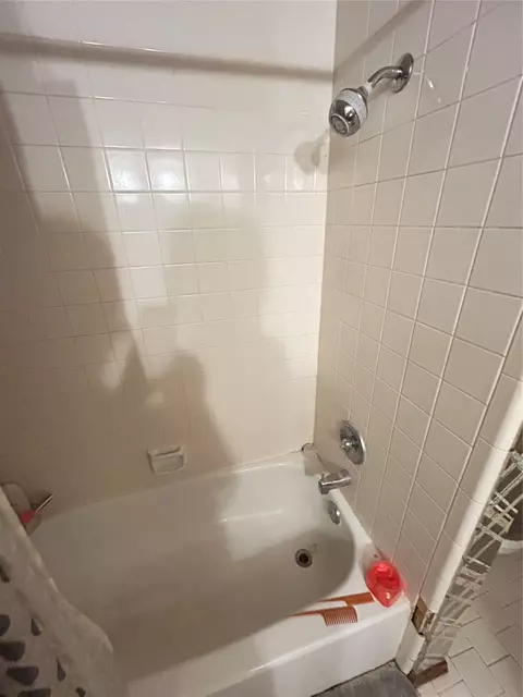 Bath - 8315 E 65th St, Tulsa, OK 74133 photo 6 of 6