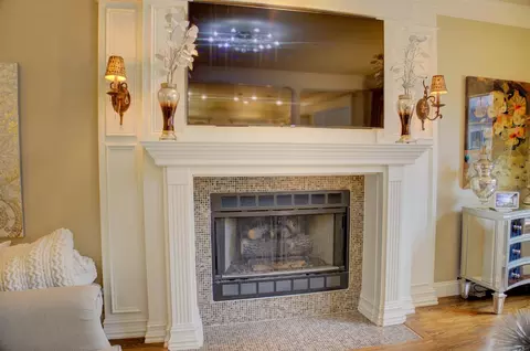 Living - 5011 E 110th St, Tulsa, OK 74137 photo 5 of 11