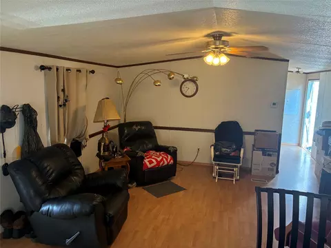 239 Berry Ln, Eufaula, OK 74432 photo 3