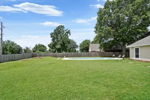 Exterior - 3316 E 88th St, Tulsa, OK 74137 photo 5 of 7