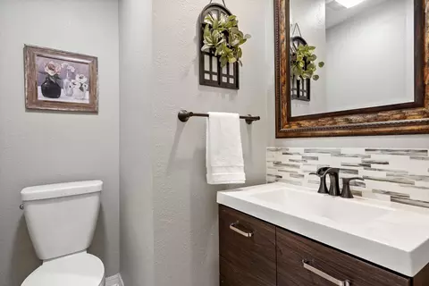 Bath - 3316 E 88th St, Tulsa, OK 74137 photo 1 of 6