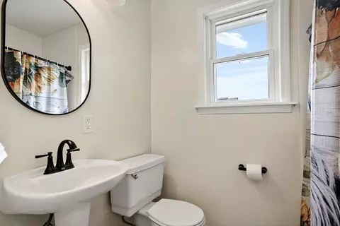 Bath - 3316 E 88th St, Tulsa, OK 74137 photo 6 of 6