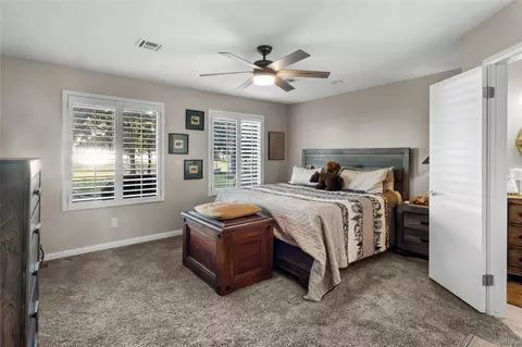 Bedroom - 114629 S 4127 Circle 133, Eufaula, OK 74432 photo 6 of 10